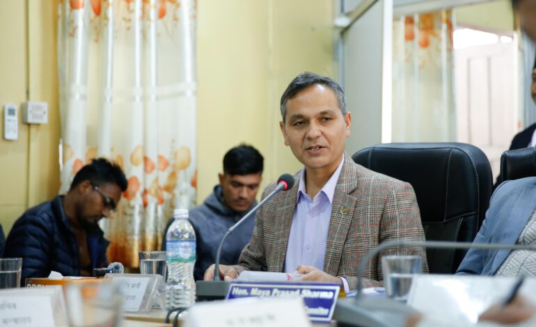 लुटिएका ठूला हतियार खोलामा बगाएको पनि हुनसक्ने गृहमन्त्रीको आशंका