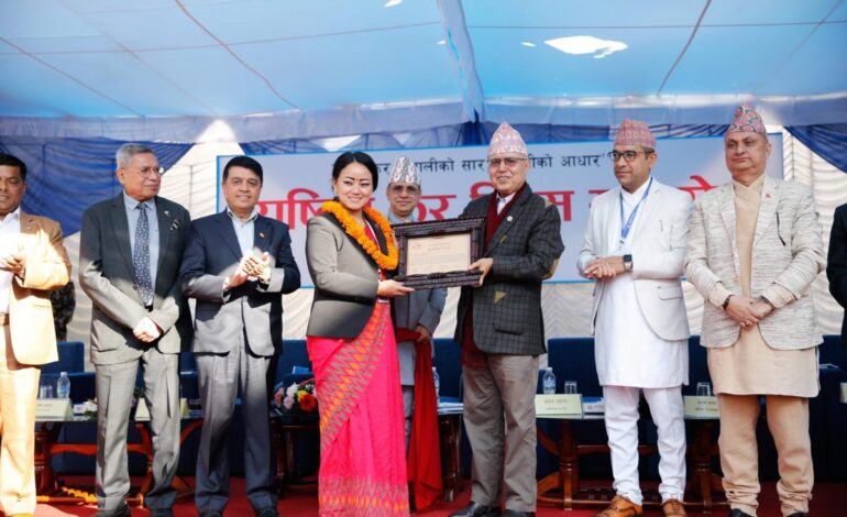 उत्कृष्ट करदातालाई सरकारको सम्मान