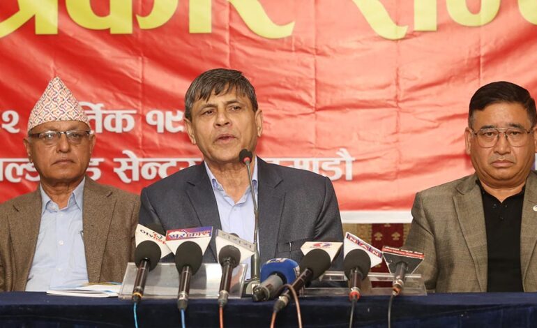 ओलीप्रति भूसालको टिप्पणी, गुन्डुमा लुकेर बस्दै ट्याउँट्याउँ गरेर हुन्छ ?