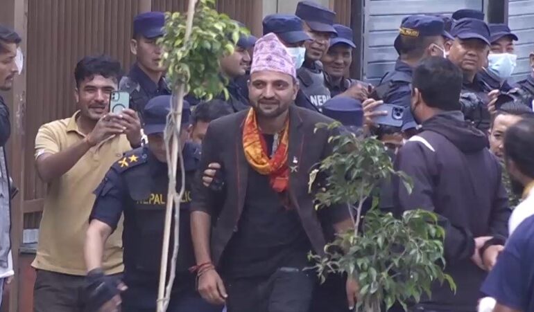 निकोलस भुसाल गोरखाबाट पक्राउ