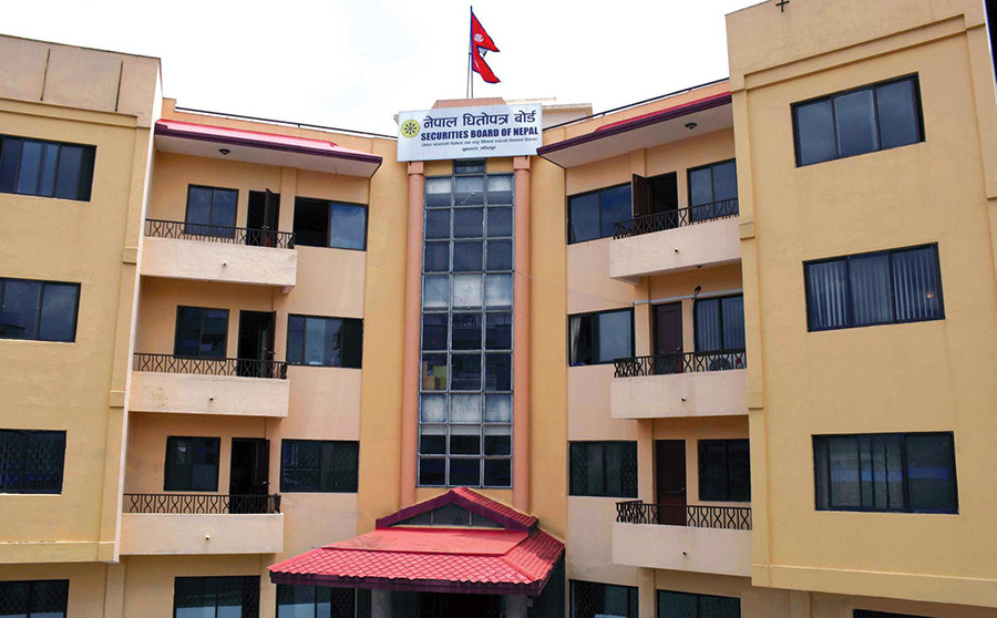 डेढ महिनापछि काममा फर्किए धितोपत्र बोर्डका आन्दोलनरत कर्मचारी