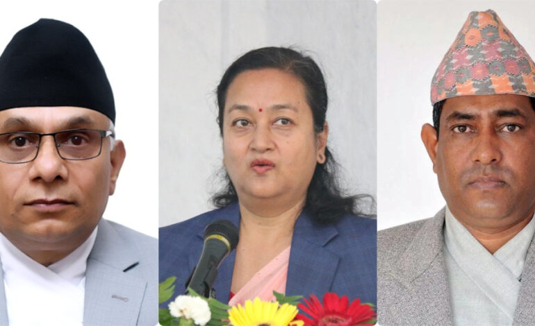 मुख्यसचिवको दौडमा तीन सचिव, वरियात किन महिलाले पाउलिन् ठाँउ