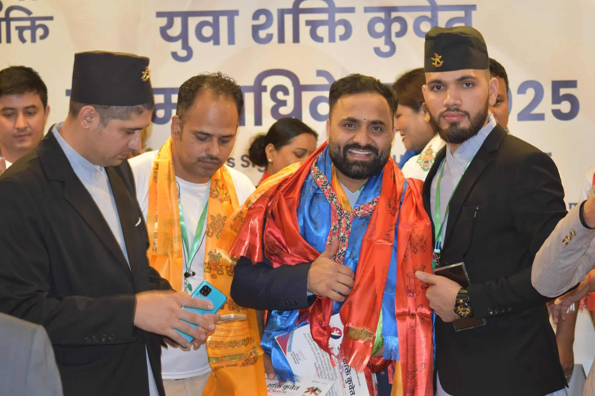 प्रथम अधिवेशनसँगै युवा शक्ति कुवेतमा नयाँ नेतृत्वः अध्यक्षमा विशाल डल्लाकोटी