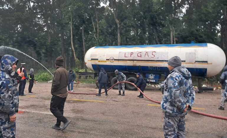 २४ घण्टापछि खुल्यो चन्द्रनिगाहपुर–निजगढ सडकखण्ड