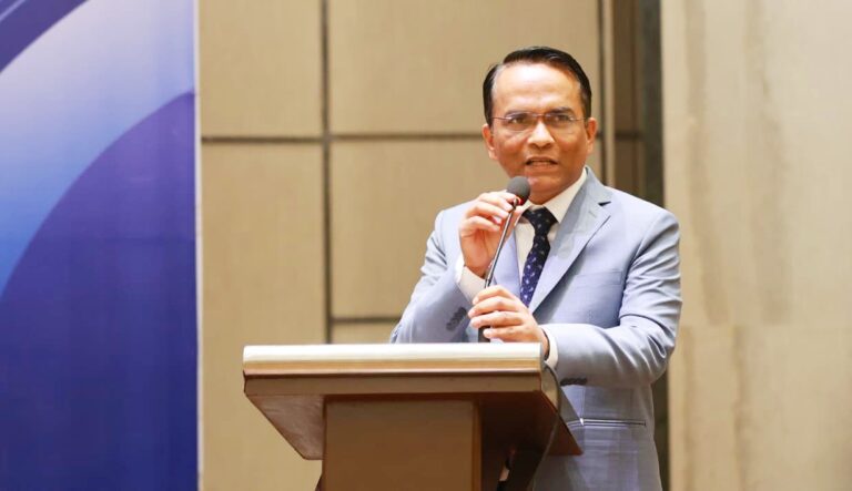 आर्थिक तरलता व्यवस्थापन हुन नसक्नु नै अहिलेको अर्थतन्त्रको प्रमुख समस्या भएको गर्भनरको टिप्पणी