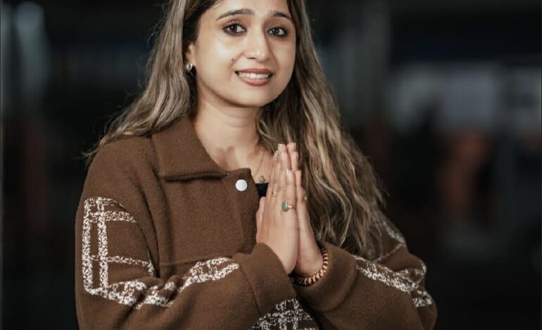 दमक उद्योग वाणिज्य संघको महिला सदस्यतर्फ गोपाल नेतृत्वमा बसुधा कडरियाको उम्मेदवारीमहिलाले व्यवसायीलाई सफल बनाउन संघर्ष र प्रत्यन्न गरिरहन्छन्