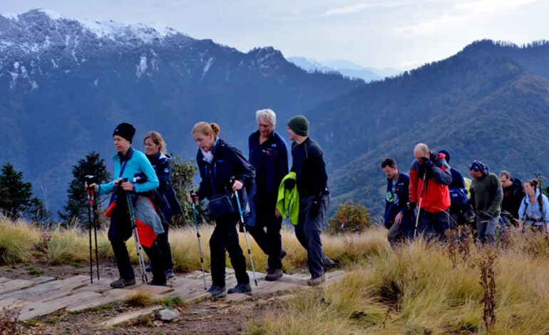 एक वर्षमा १० लाख विदेशी पर्यटक भित्रिदा १५ लाख नेपाली विदेशिए