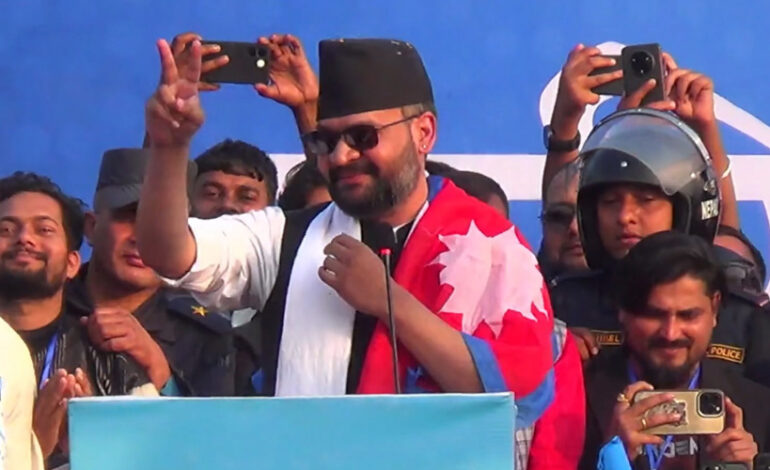 बालेनको पहिलो सम्बोधन मैथलीमा, माइतीघरमा उखु किसान र मिटरब्याज पीडितले आन्दोलन गर्दा मुकदर्शक देखियो