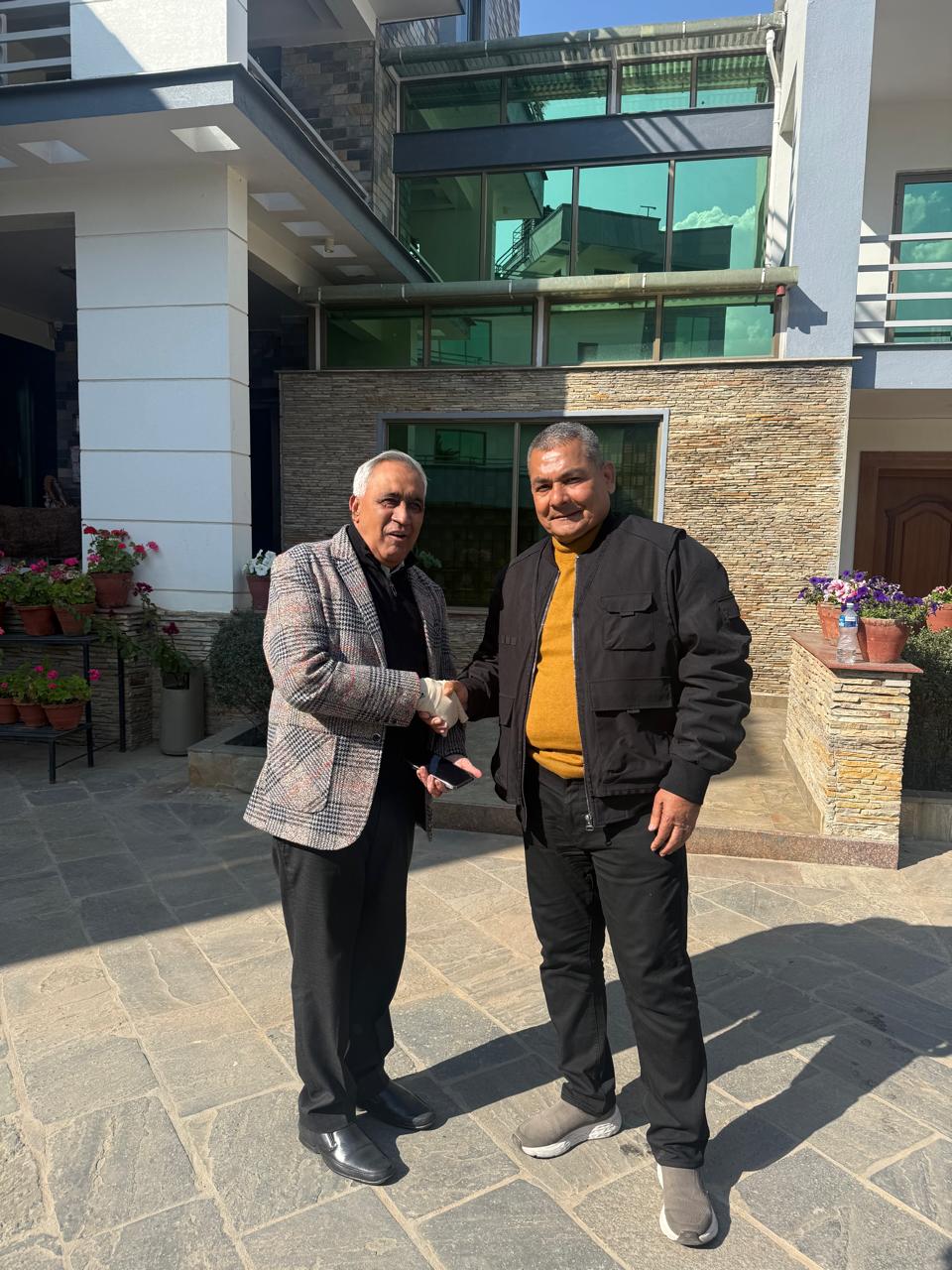 दुर्गा प्रसाई र चन्द्र भण्डारीबीच अर्थपूर्ण भेटवार्ता