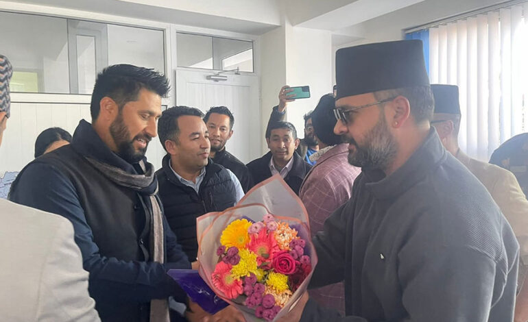 पदभार पछि रास्वपाका आधिकारिक नेता बने बालेन