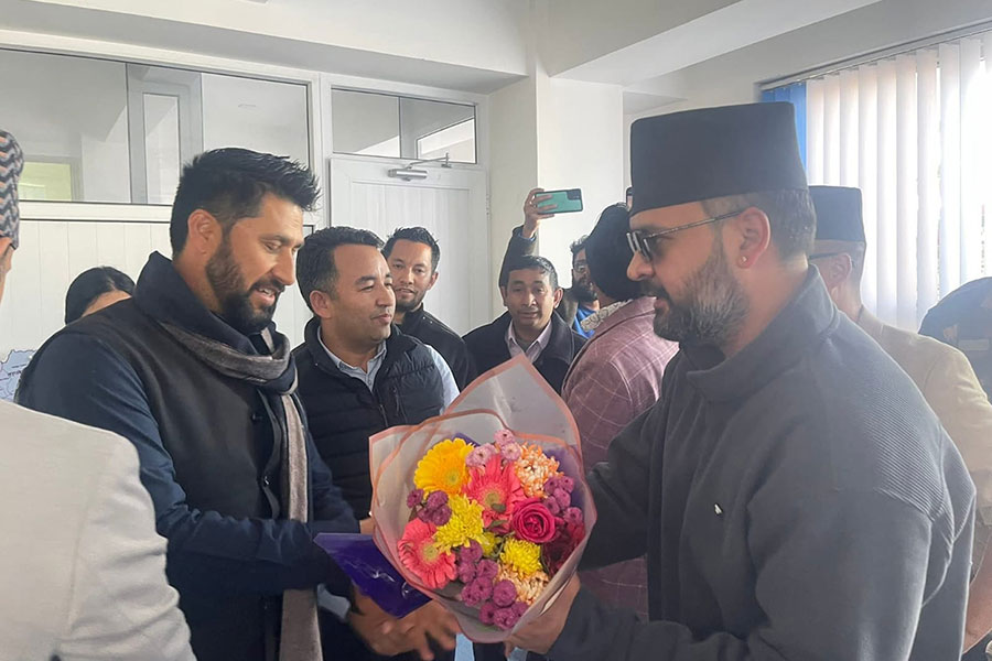 पदभार पछि रास्वपाका आधिकारिक नेता बने बालेन