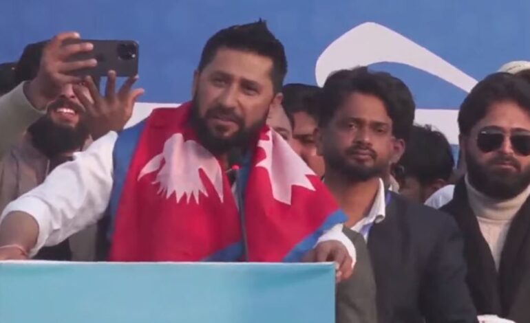 रवि लामिछानेले भने– इतिहास पढ्न होइन, लेख्न आएका हौँ