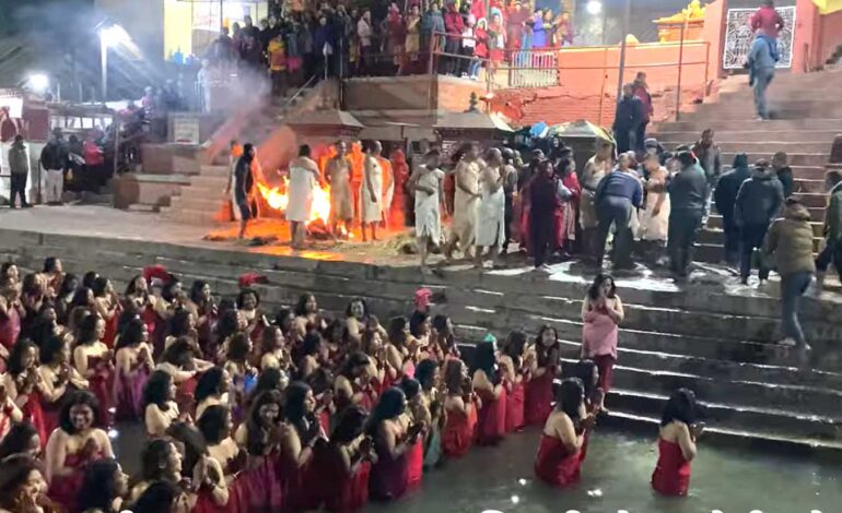 स्वास्थानी व्रतसँगै शुरु भयो शालिनदीमा एक महिने मेला