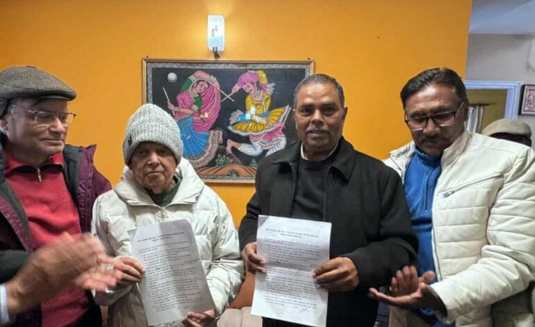 जसपा नेपाल र लोसपाबिच सम्झौताः अध्यक्ष उपेन्द्र यादव र संरक्षक महन्थ ठाकुर