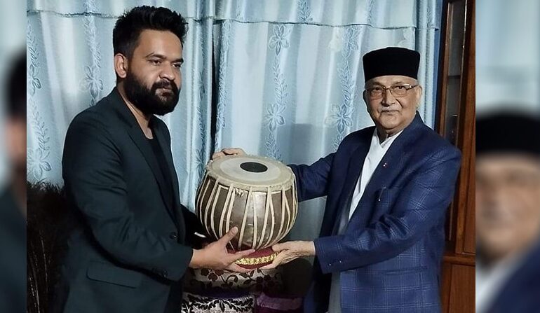 ओलीभन्दा बालेन ४ गुणाले अगाडी