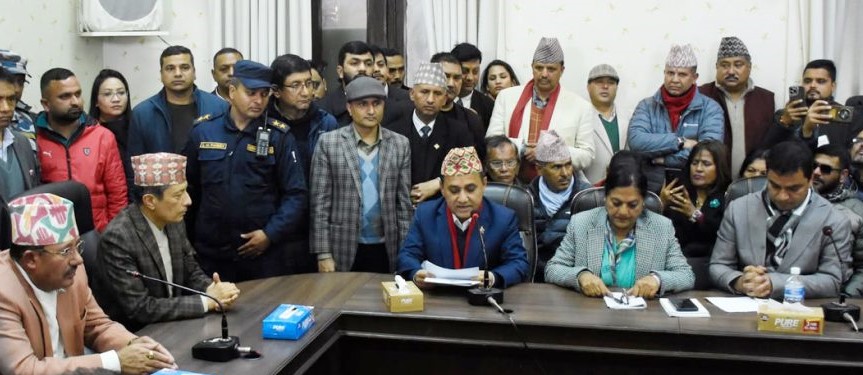 कांग्रेस आत्मालोचनासहित अघि बढिरहेको उपसभापति विश्वप्रकाश शर्माको दाबी