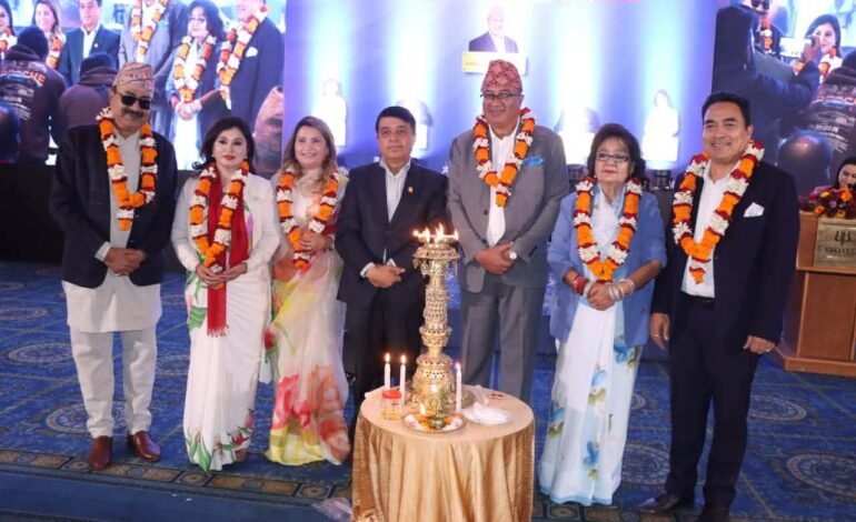 उद्योग बाणिज्य महासंघमा प्यानल सहित ढकालको उम्मेदवारी घोषणा