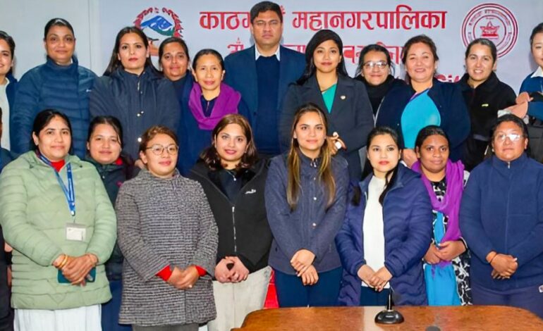 ज्येष्ठ नागरिकलाई घरमै स्वास्थ्य सेवा दिने तयारीमा काठमाडौं महानगर