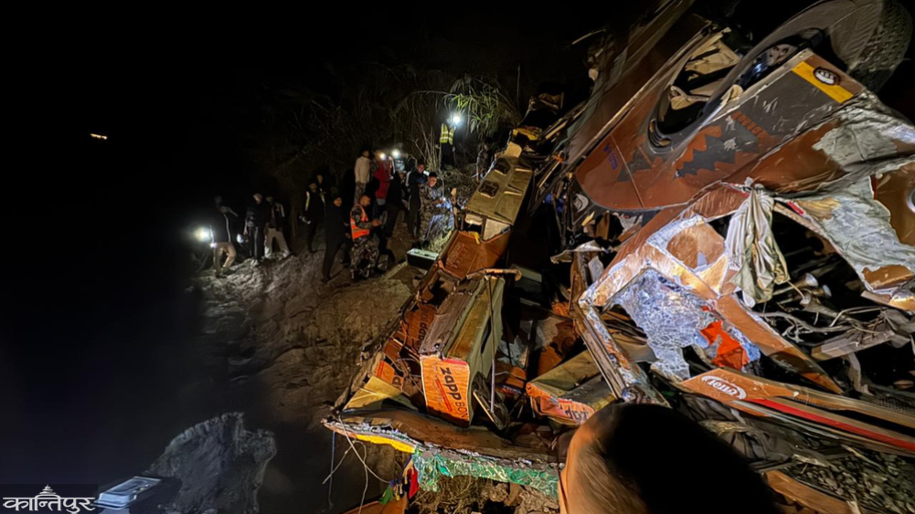 धादिङ बस दुर्घटना: ज्यान गुमाउनेको संख्या २० पुग्यो