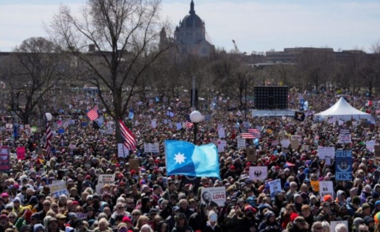 अमेरिकामा ट्रम्पविरुद्ध देशभरि प्रदर्शन