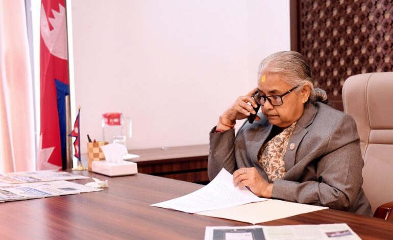 कतारका समकक्षीसँग प्रधानमन्त्री कार्कीको टेलिफोन वार्ताः नेपाली कामदारको सुरक्षाबारे चासो