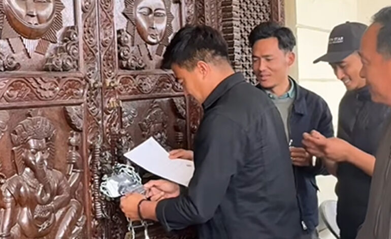 एन्फाको ताला खुल्यो