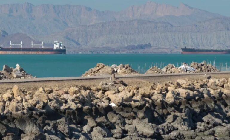 होर्मुज जलमार्ग बन्दको आशंका हुँदा विश्व तेल बजारमा हलचल, ०.६–०.७ प्रतिशत बढ्ने