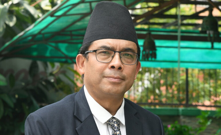 राष्ट्रिय योजना आयोगका उपाध्यक्ष श्रेष्ठले दिए राजिनामा