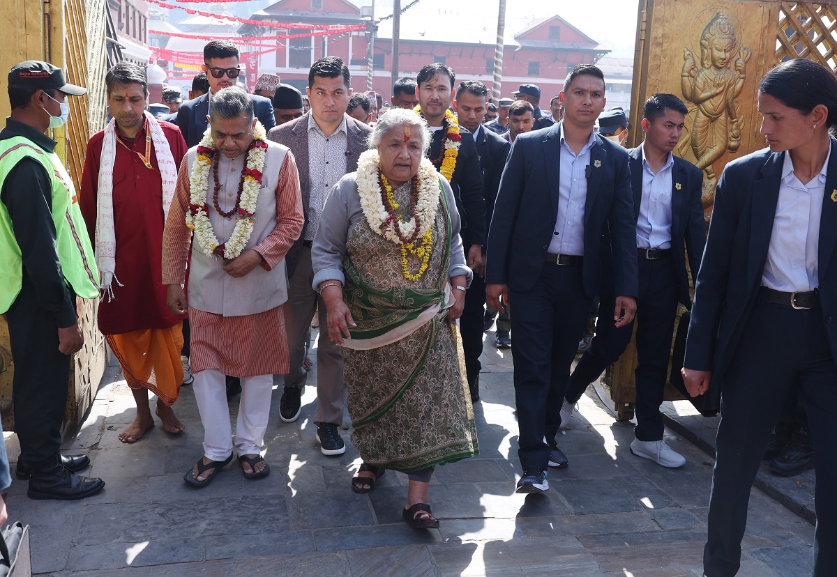 प्रधानमन्त्रीले दिईन शिव भगवानलाई धन्यवाद