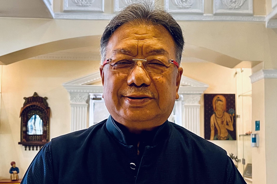 आफ्नो होटलमा डोजर चलेपछि कर्ण शाक्यको प्रश्न– अधिग्रहण नगरी भत्काउन मिल्छ ?