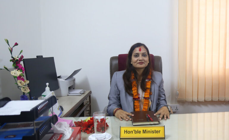 स्वास्थ्य मन्त्रालयले अस्पतालहरूलाई भन्यो– हप्तामा दुईदिन बिदा हुँदा पनि सेवामा असर नपर्ने गरी व्यवस्था मिलाउनू