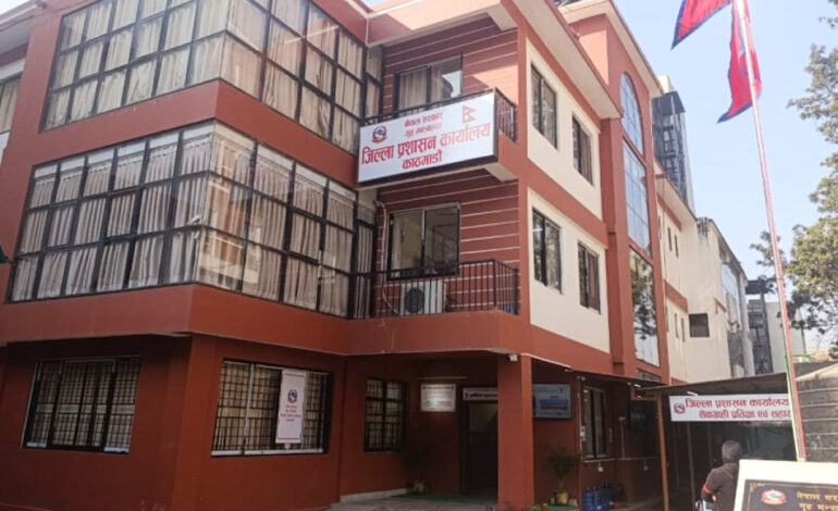 काठमाडौँ प्रशासनले भन्यो– शनिबार बिहानैदेखि घर टहरा भत्काइनेछ