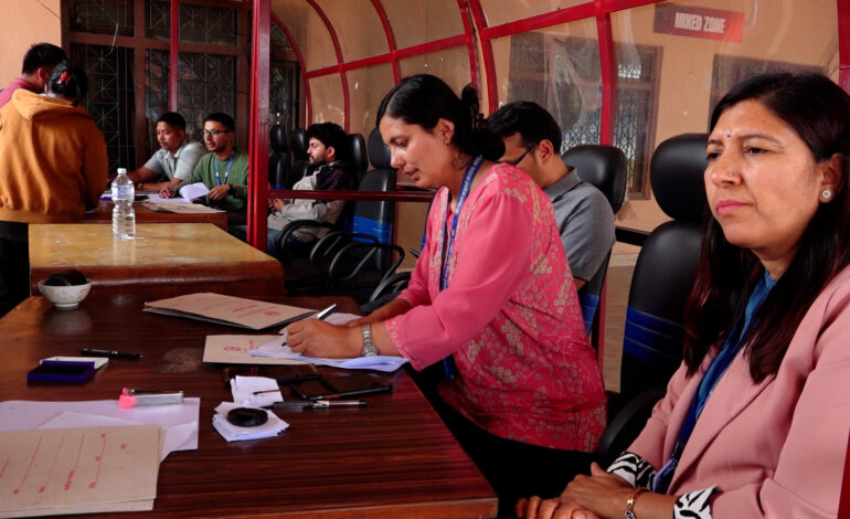 रंगशालामा सुकुम्बासीको नाम टिपाउने ५४७ पुगे