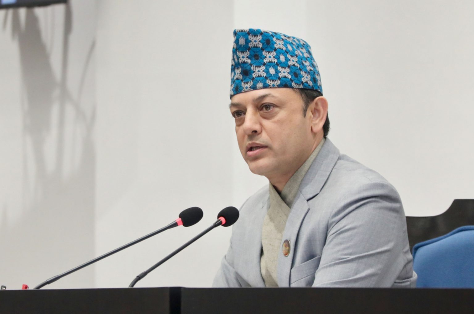 विपक्षीलाई सभामुखको आश्वासन– तपाईँहरूको माग जायज छ, प्रधानमन्त्रीले छिट्टै सदनमा जवाफ दिनुहुन्छ
