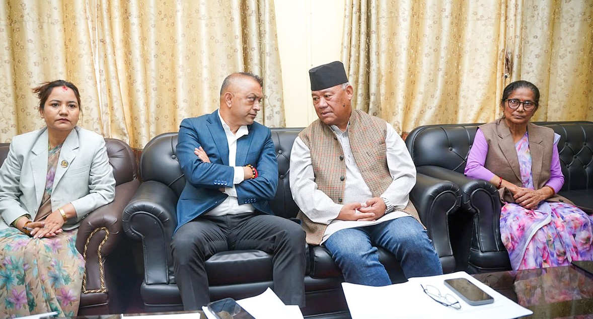 कांग्रेसका सांसदलाई सभापति थापाको प्रशिक्षण