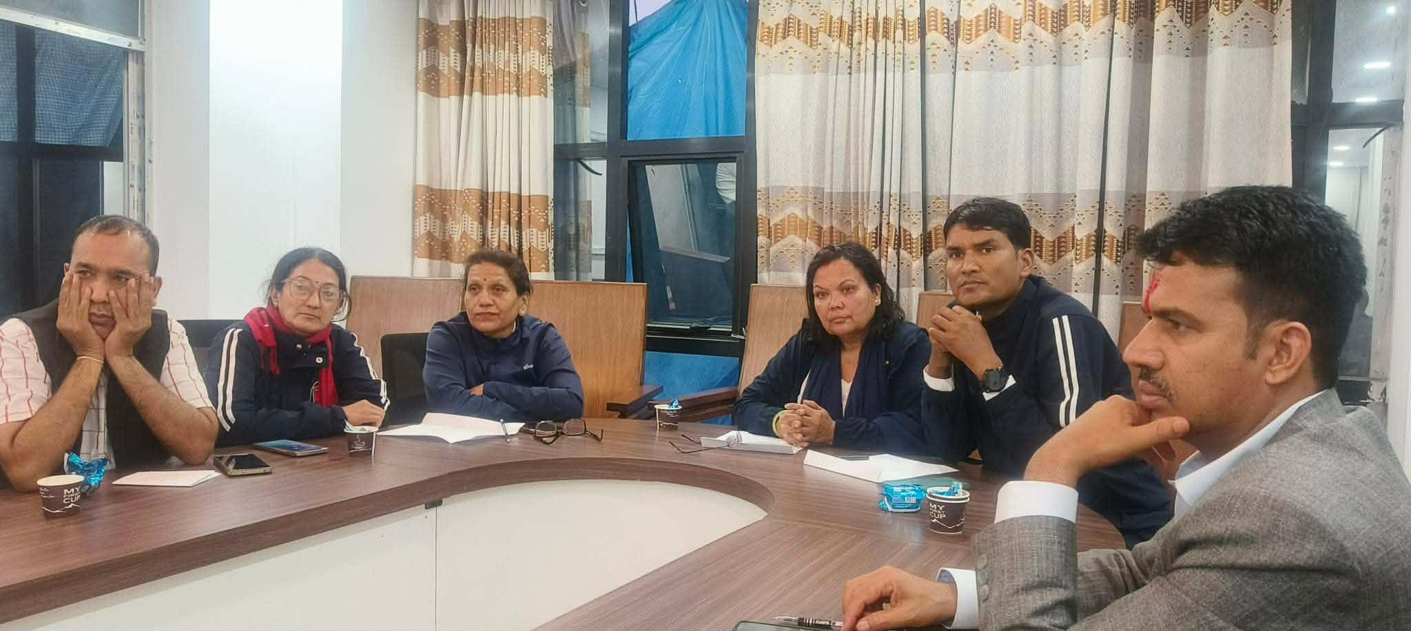 निजामती सम्वद्ध ६ संगठनले दियो आन्दोलनको चेतावनी, तत्काल अधिकार पुनःस्थापित गर्न माग