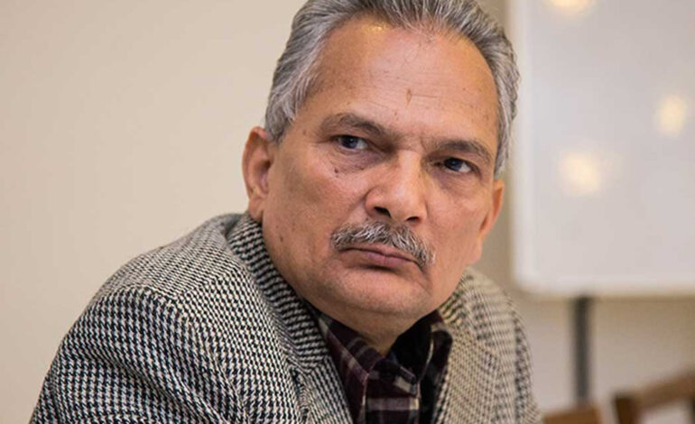 प्रधानमन्त्रीको अभिव्यक्ति र रवि लामिछानेको भारत भ्रमणका क्रममा सुनिएका गड्याङगुडुङ देशका लागि प्रिय छैनन्: बाबुराम भट्टराई
