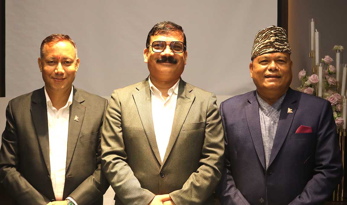 संघको अध्यक्षमा लागि भुर्तेल, खत्री र पाण्डे मैदानमा, यस्तो छ तीनै प्यानलका उम्मेदवार