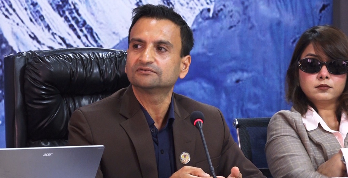 पूर्वाधार विकास समिति बैठकमा मन्त्री नआएपछि सांसदहरू रुष्ट, सडक सुरक्षाप्रति गम्भीर नभएको आरोप