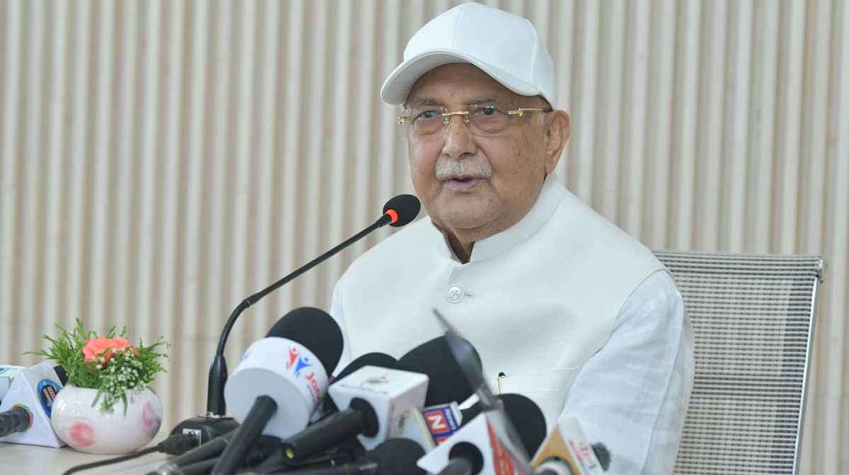 समाज झुटमा रमाउँदा नयाँ परिस्थिति सिर्जना भएको ओली ठोकुवा